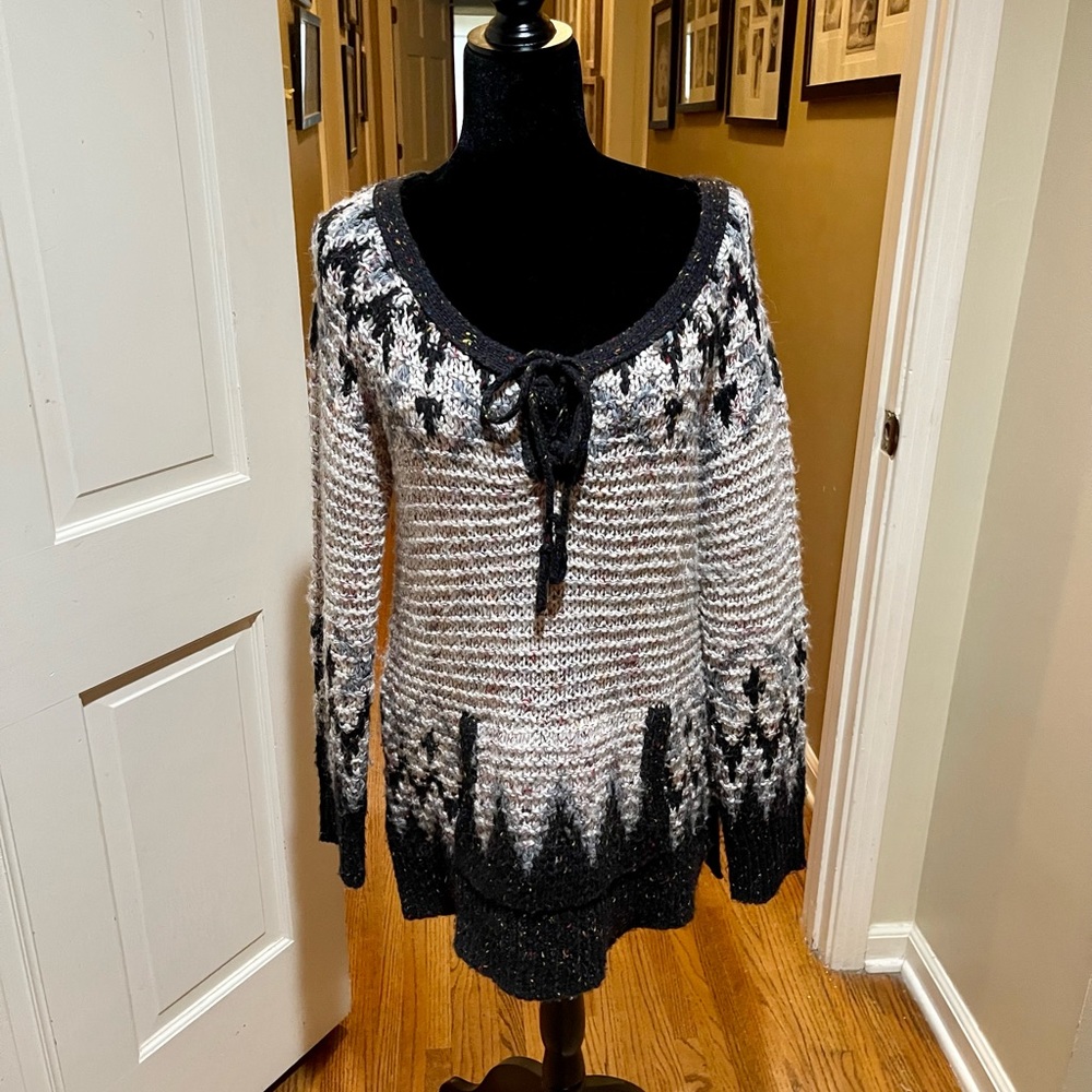 Free People Ladies Sweater